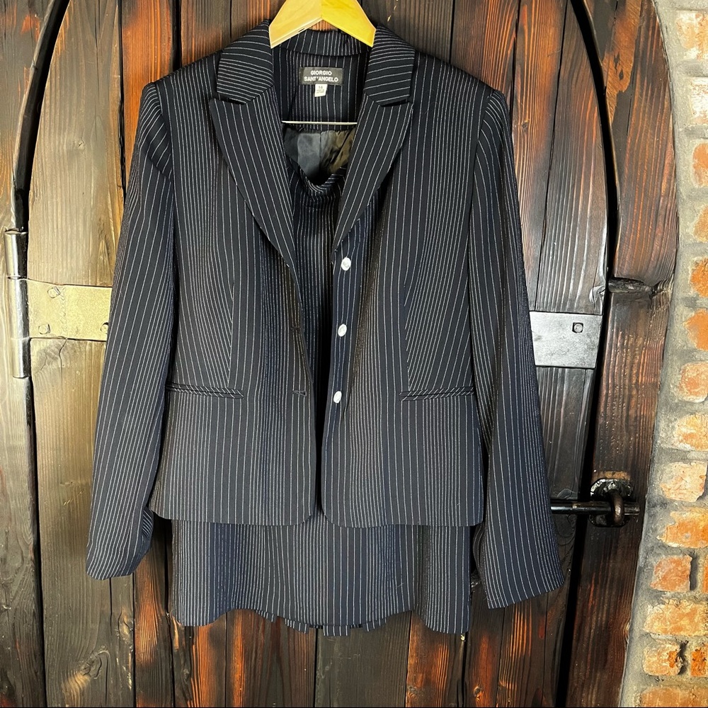 Giorgio Sant’Angelo pin stripe suit 14